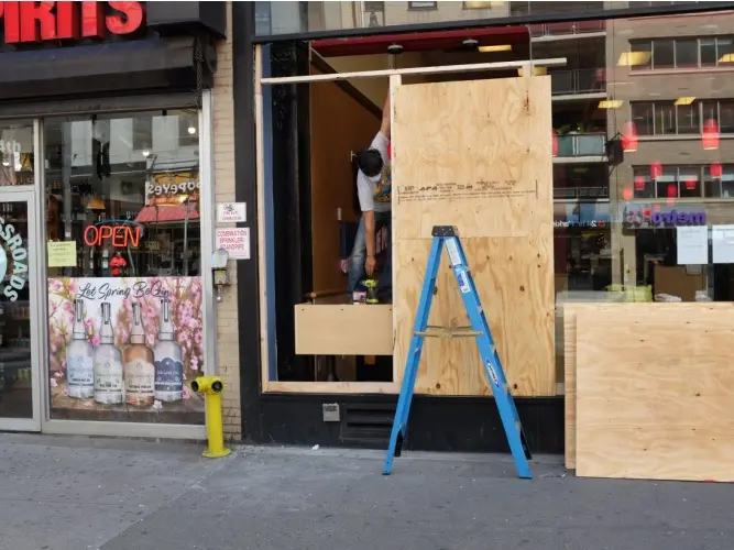 Board Up After Vandalism - VersPro