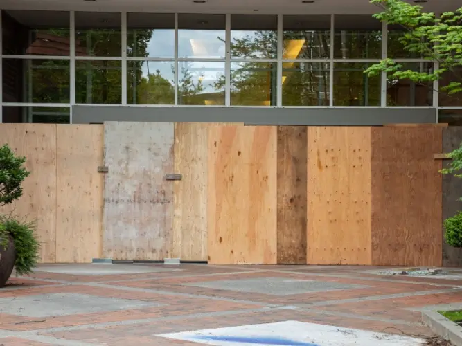 Emergency Board-Up Services After a Car Crash - VersPro